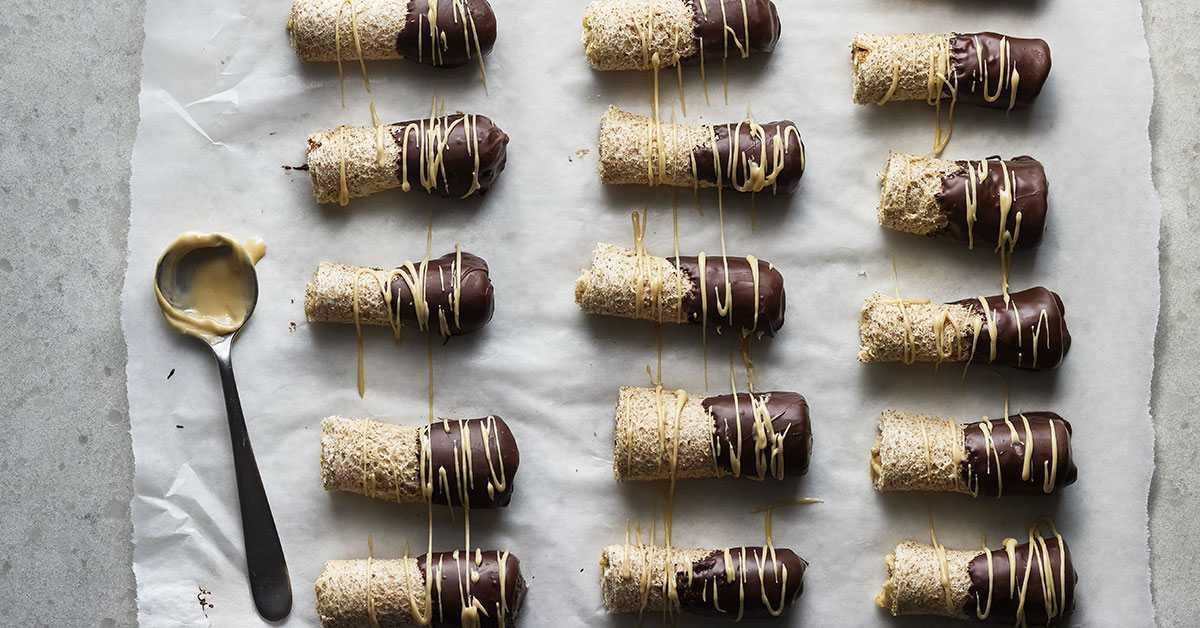 Chocolate-Dipped Maple Log Rolls | Kids | Maple from Canada