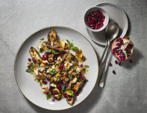 Aubergines et halloumi grillés à l’érable