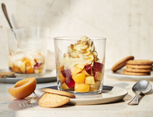 Pots de fruits frais à la crème d’érable