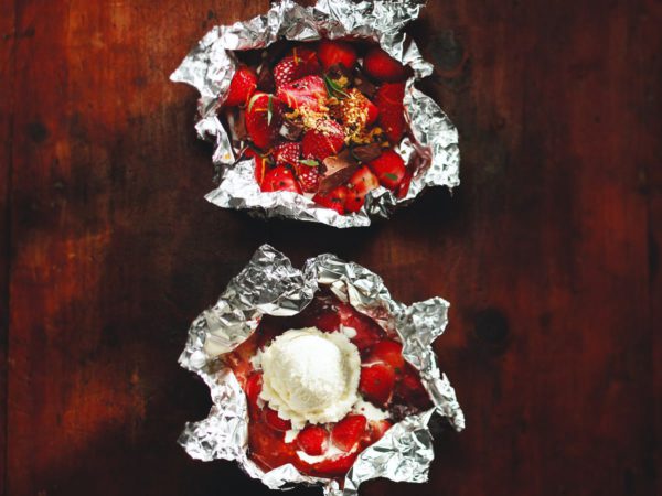 Recette — Fraises choco-érable en papillote