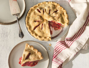 Tarte fraises-rhubarbe à l’érable